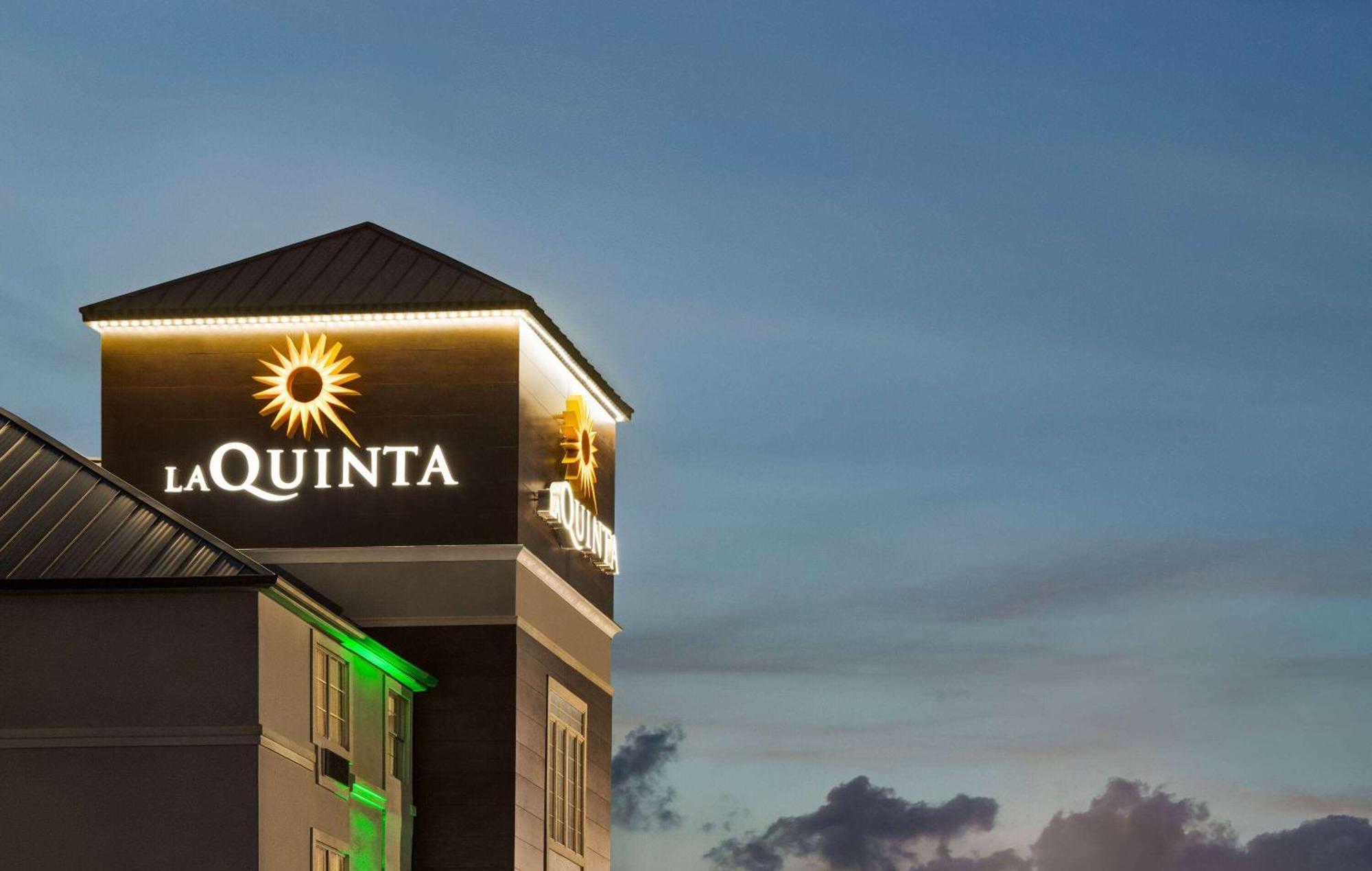 La Quinta By Wyndham San Antonio North Stone Oak Hotell Exteriör bild